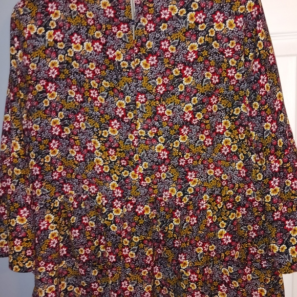 Time and Tru Top size M - Picture 4 of 5